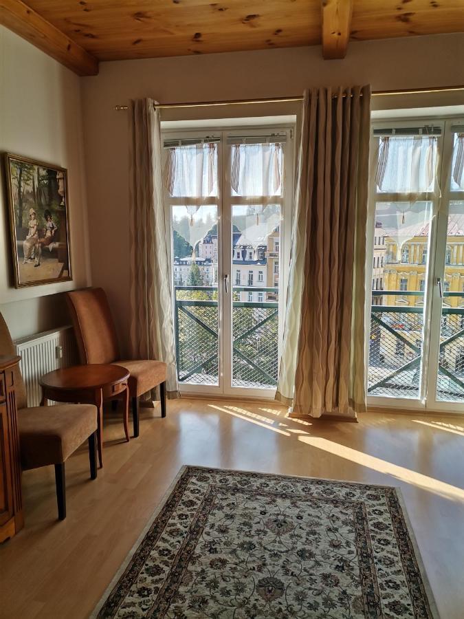 Apartment Marina Marianske Lazne Exterior foto